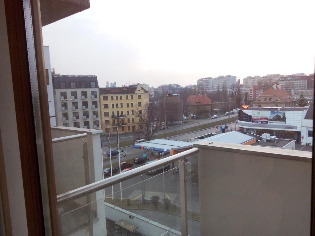 City Studio Wroclaw Phòng bức ảnh